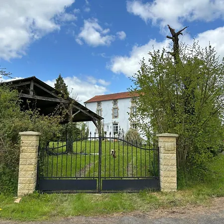 Entire Only 35 Minutes From Puy Du Fou * La Chapelle-Saint-Etienne
