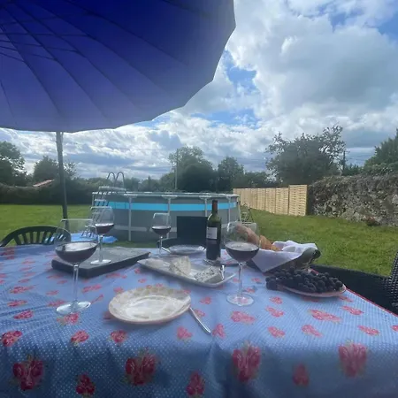 Entire Only 35 Minutes From Puy Du Fou